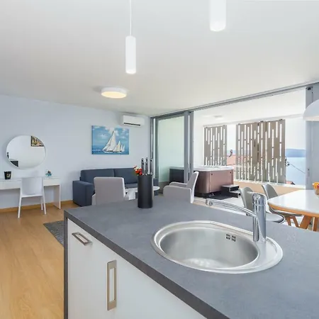 Apartman Abalone Dramalj