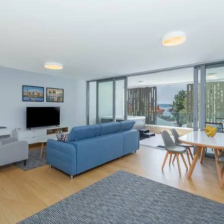Abalone Apartment