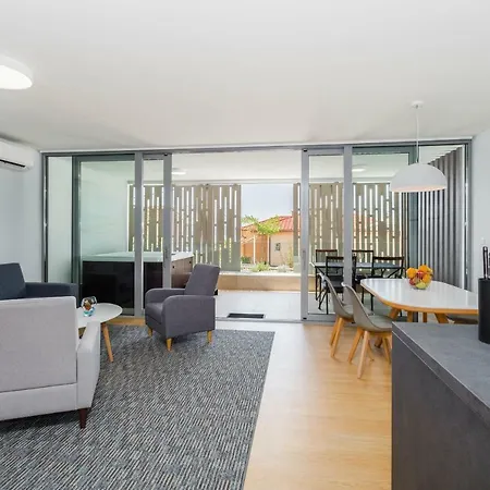Apartment Abalone