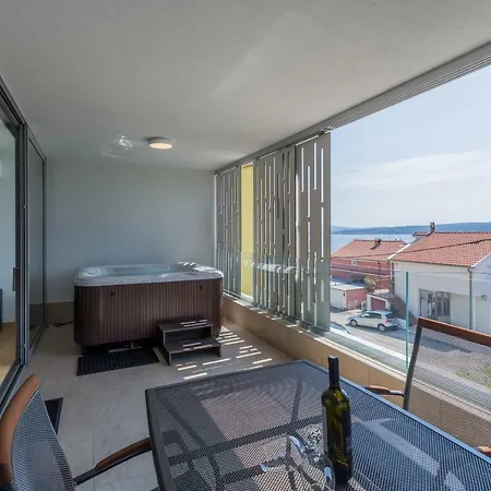 Abalone Apartment Dramalj