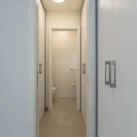Abalone Apartment *